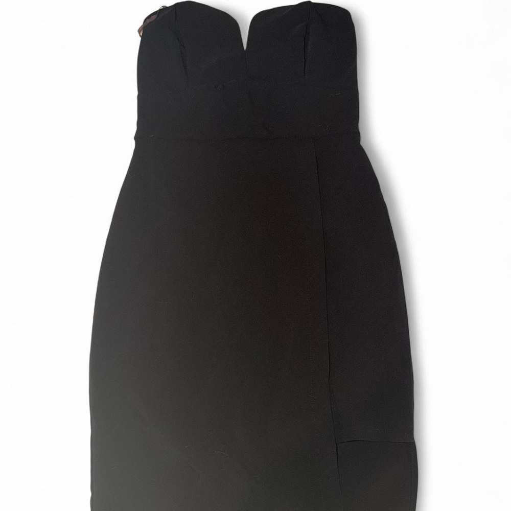 Lulu's Classic Black Strapless Dress